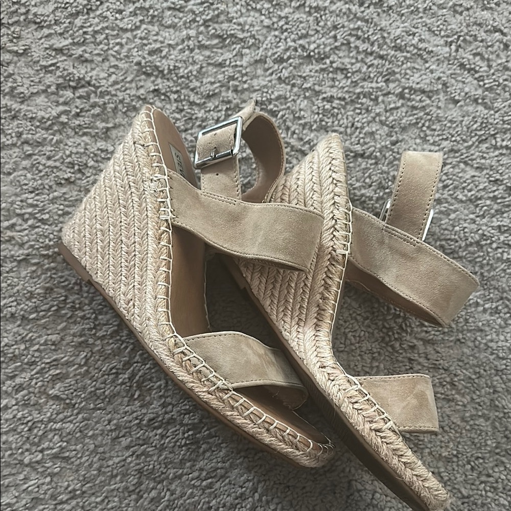 Women's Tan Wedge Sandals 7.5